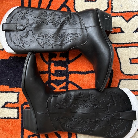 Black Cowboy Boots - Picture 2 of 2